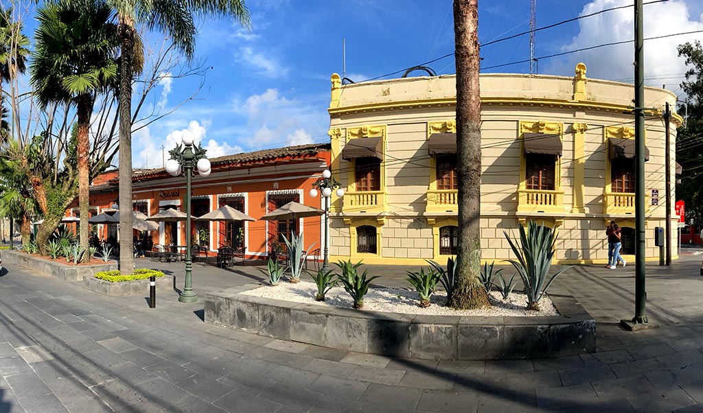 Vive-Orizaba-Que-Hacer-Paseo-Gastronomico-Calle-Colon